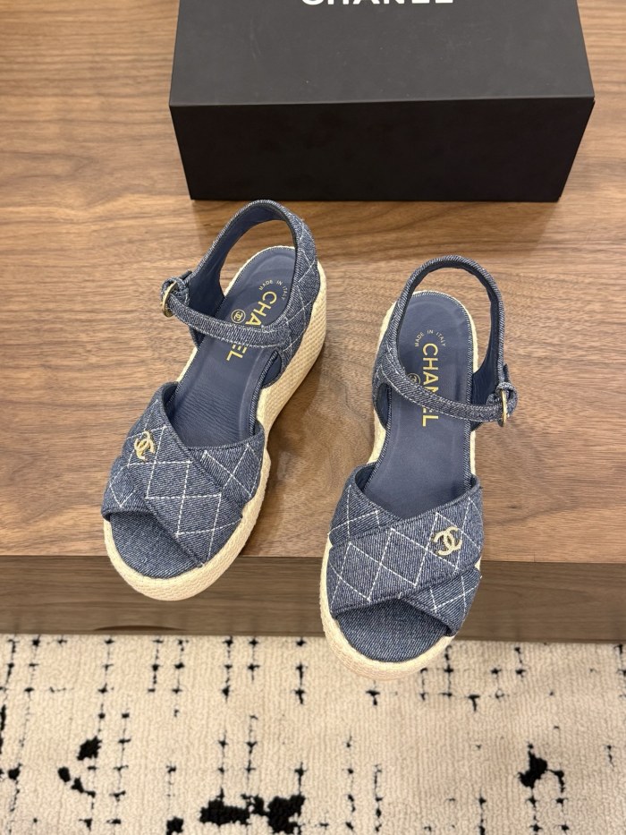 Chanel shoes 073 XM013
