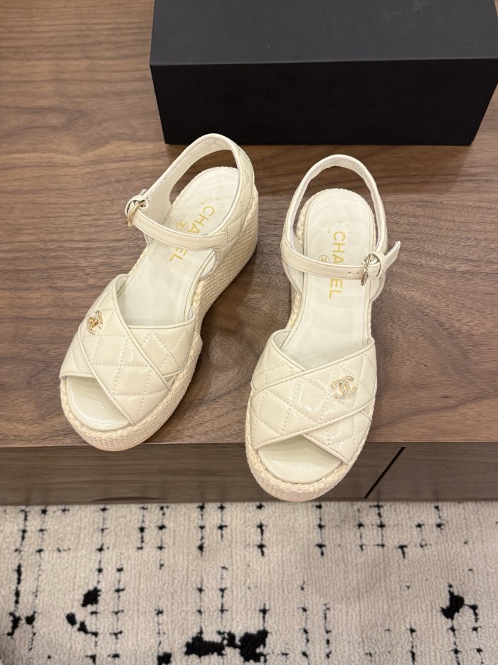 Chanel shoes 073 XM013