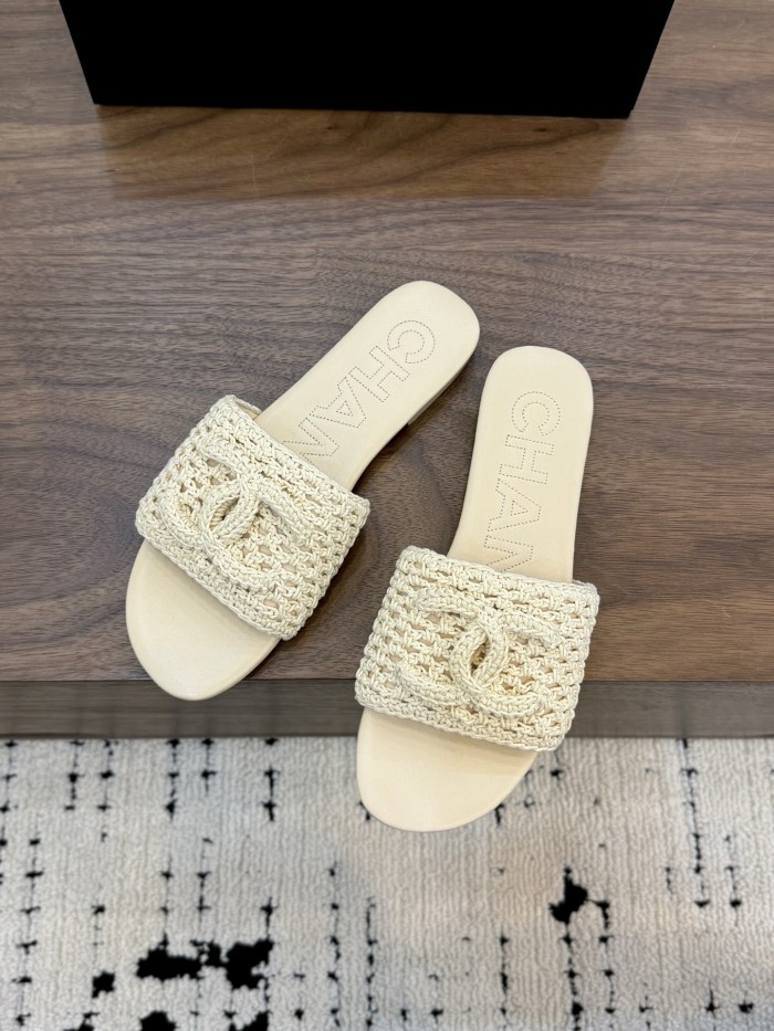 Chanel shoes 081 XM003
