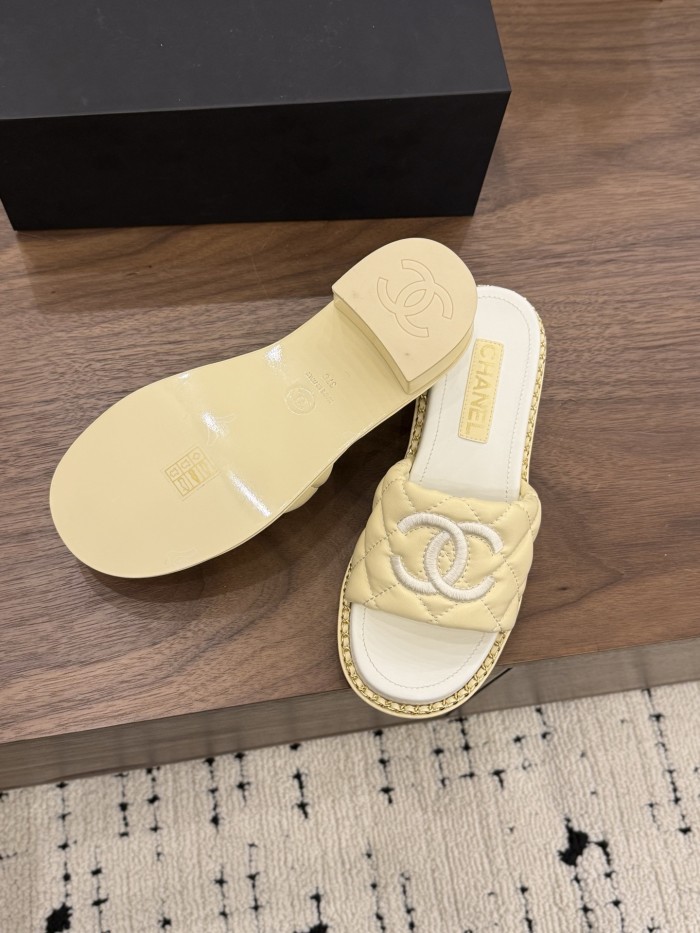 Chanel shoes 078 XM023
