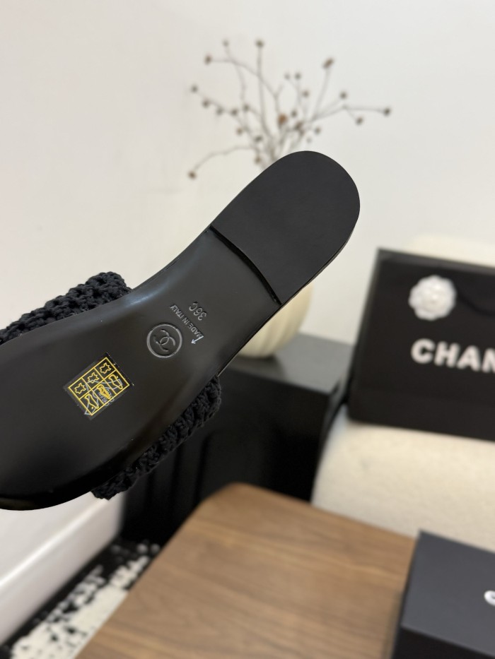 Chanel shoes 081 XM003