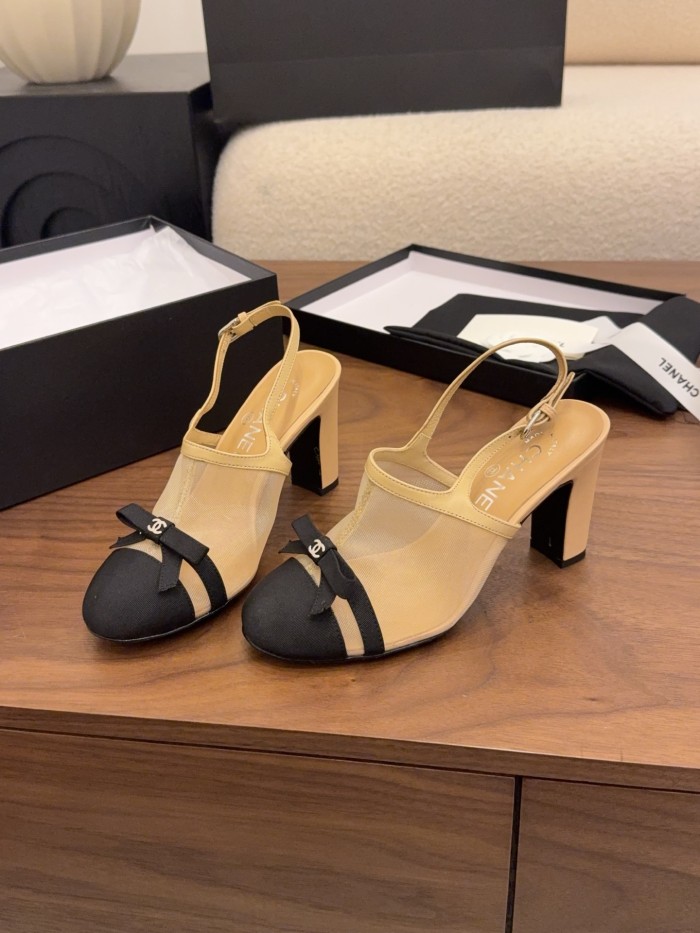 Chanel shoes 082 XM582