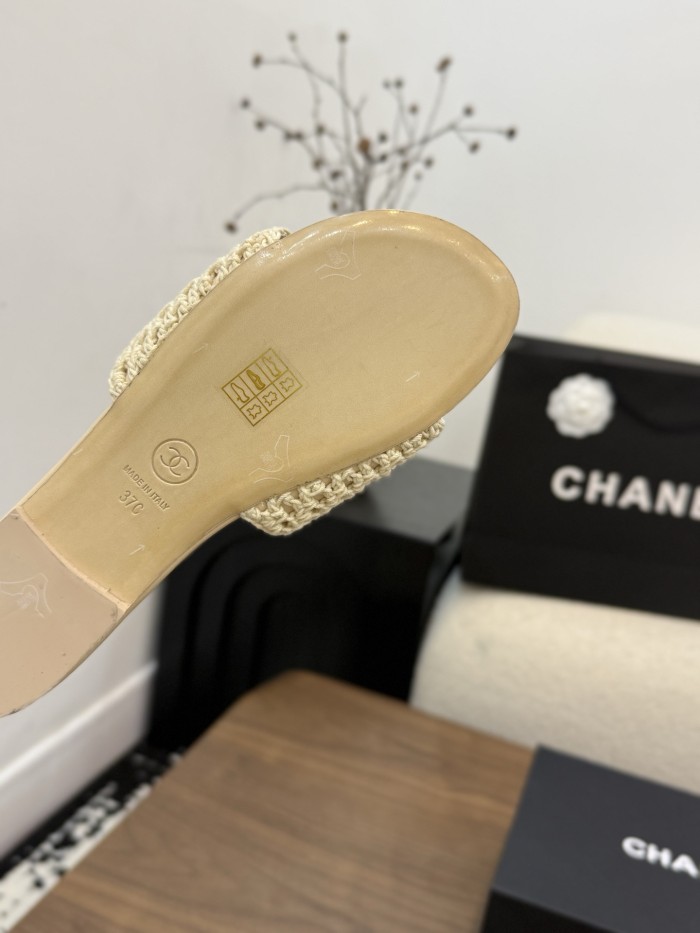 Chanel shoes 081 XM003