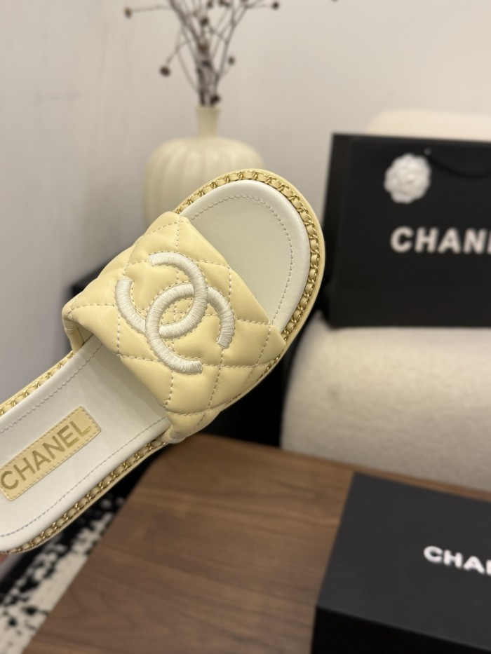 Chanel shoes 078 XM023
