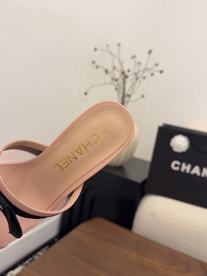 Chanel shoes 084 XM562