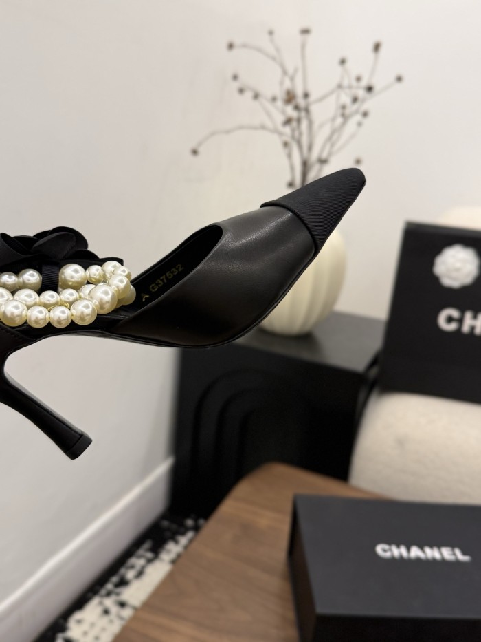 Chanel shoes 093 XM033