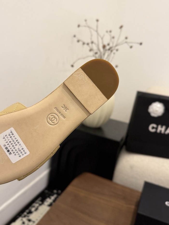 Chanel shoes 088 XM072
