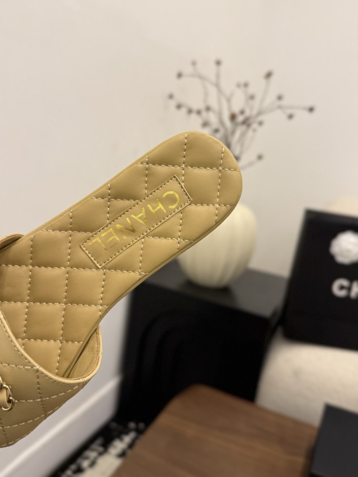 Chanel shoes 088 XM072