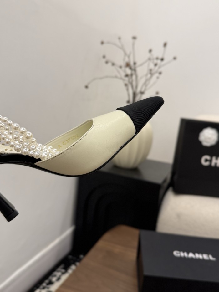 Chanel shoes 091 XM003