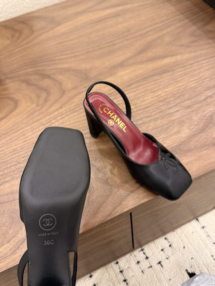 Chanel shoes 095 XM003