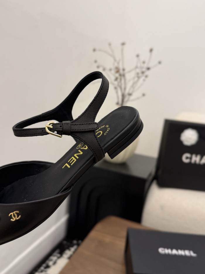 Chanel shoes 089 XM003