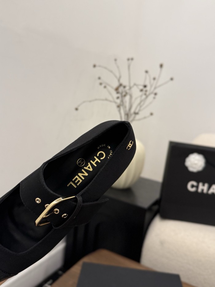 Chanel shoes 097 XM013