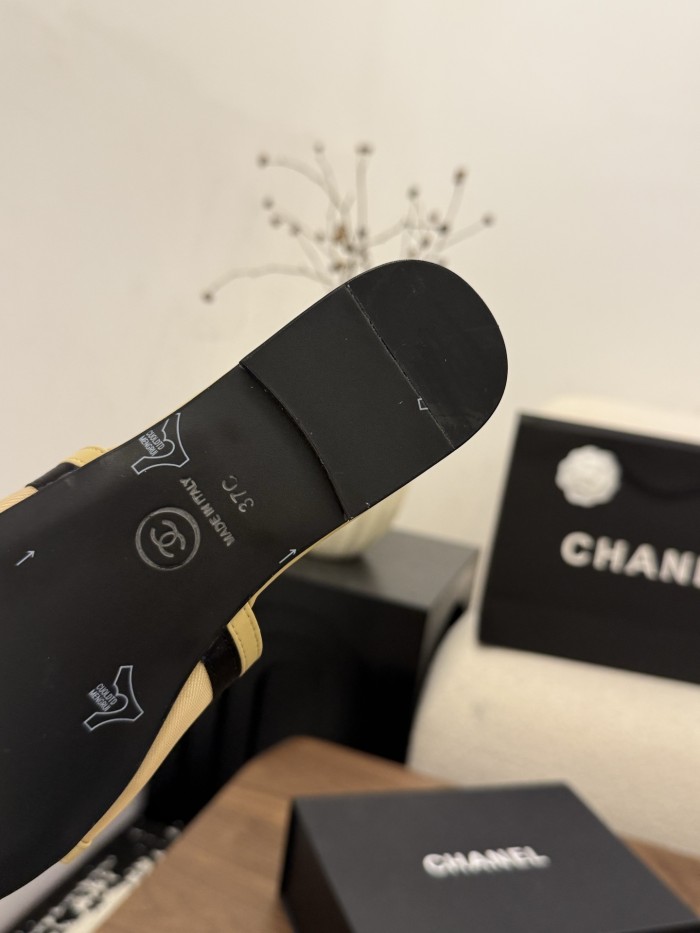 Chanel shoes 100 XM072