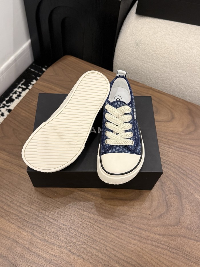 Chanel Casual Shoes 039 XM033