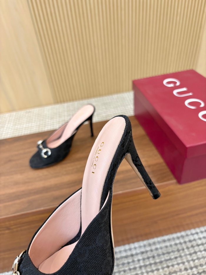 Gucci shoes 079 XM052