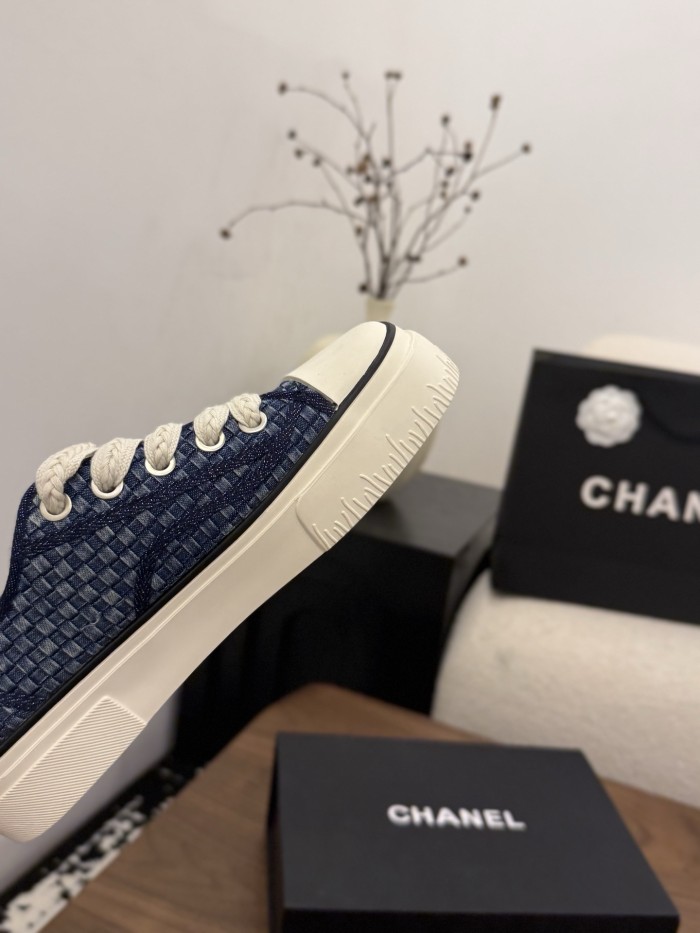 Chanel Casual Shoes 039 XM033