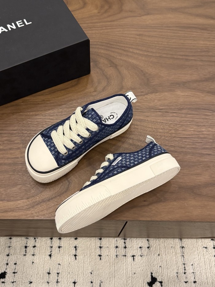 Chanel Casual Shoes 039 XM033