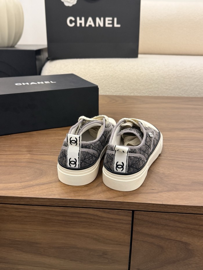 Chanel Casual Shoes 039 XM033