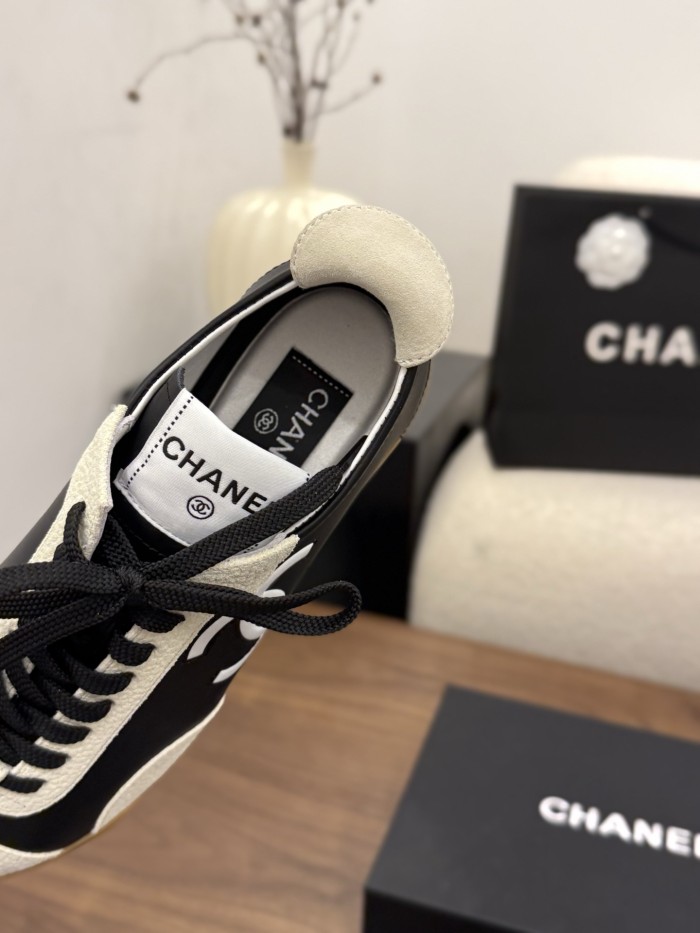 Chanel Casual Shoes 040 XM013