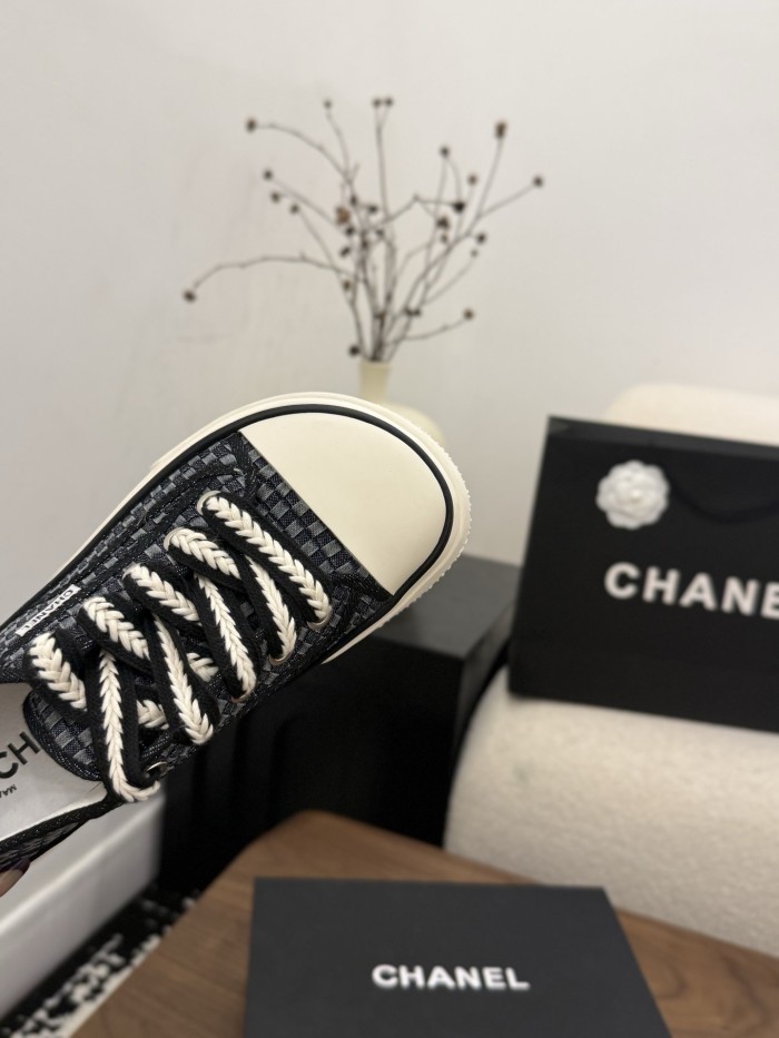 Chanel Casual Shoes 039 XM033