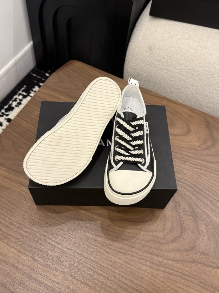 Chanel Casual Shoes 039 XM033