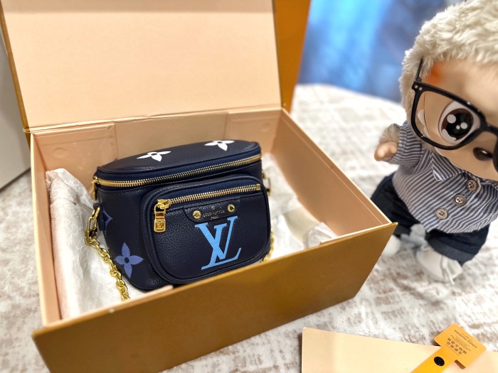 LV Mini Bumbag 294 DB531 18cm