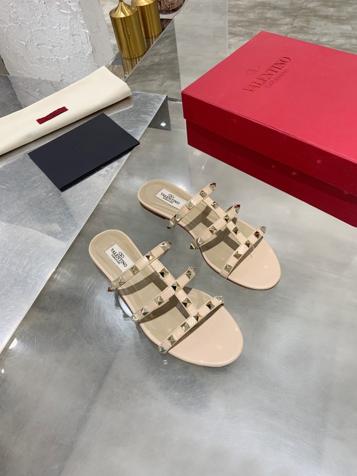 Valentino shoes 031 XM052