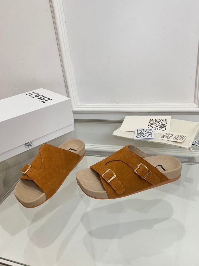 Loewe shoes 022 XM012
