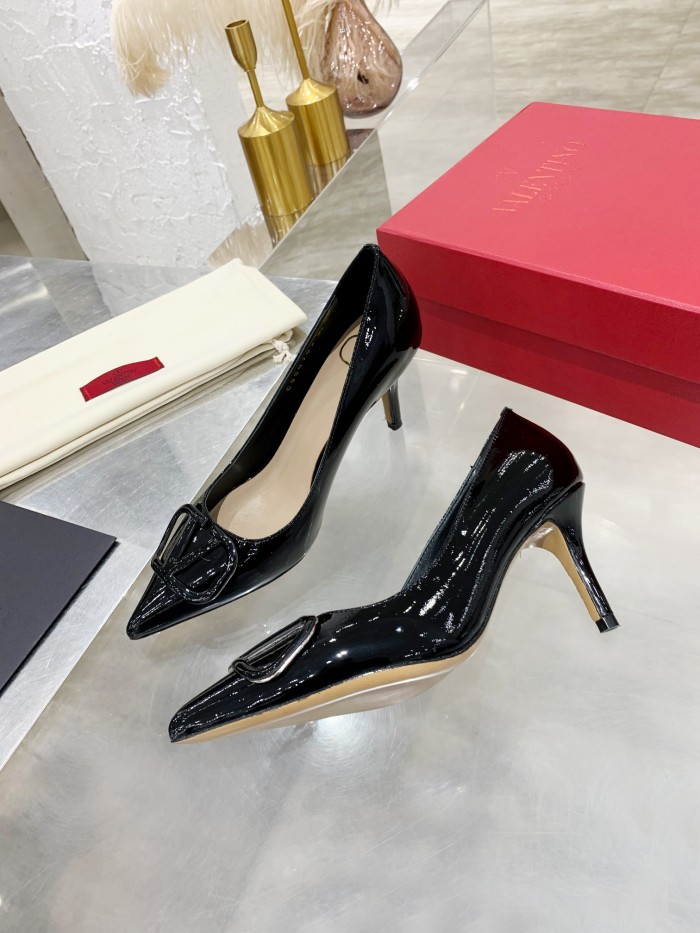 Valentino shoes 023 XM003
