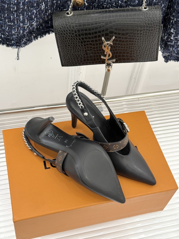 LV shoes 038 XM053