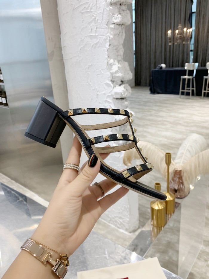 Valentino shoes 030 XM062