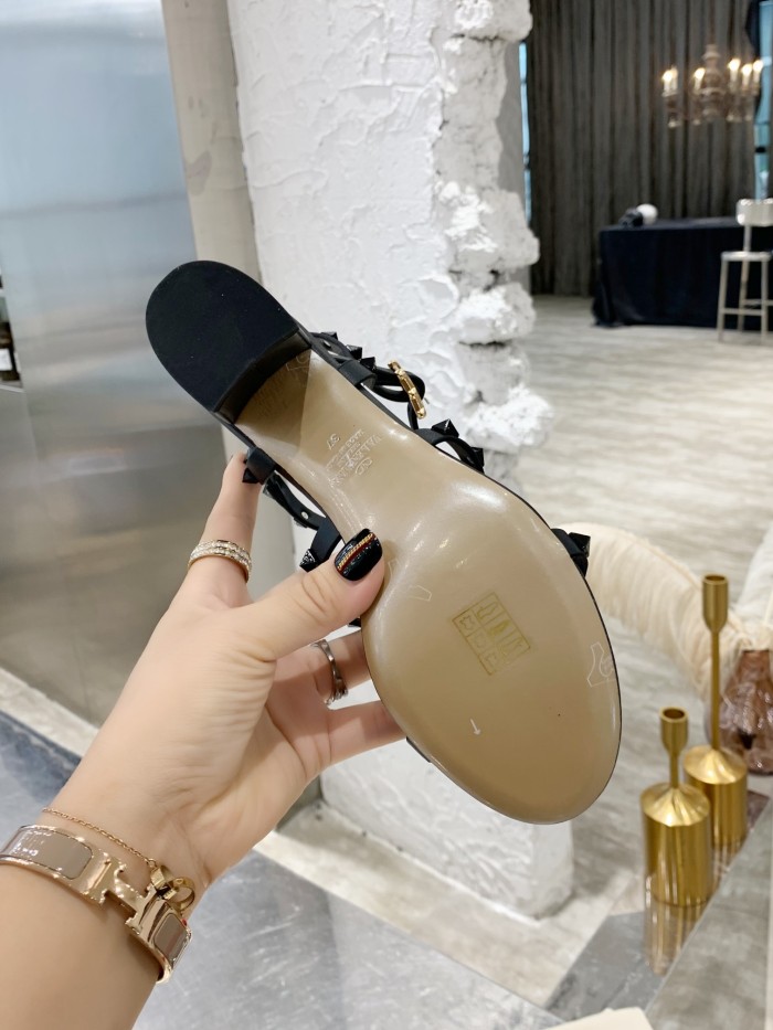 Valentino shoes 027 XM082