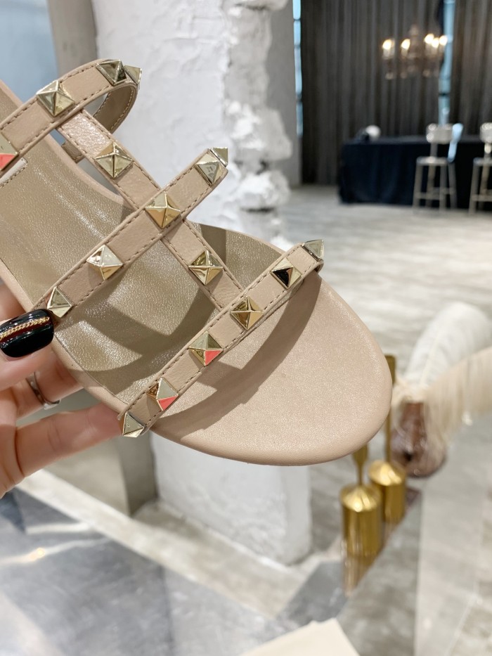 Valentino shoes 031 XM052