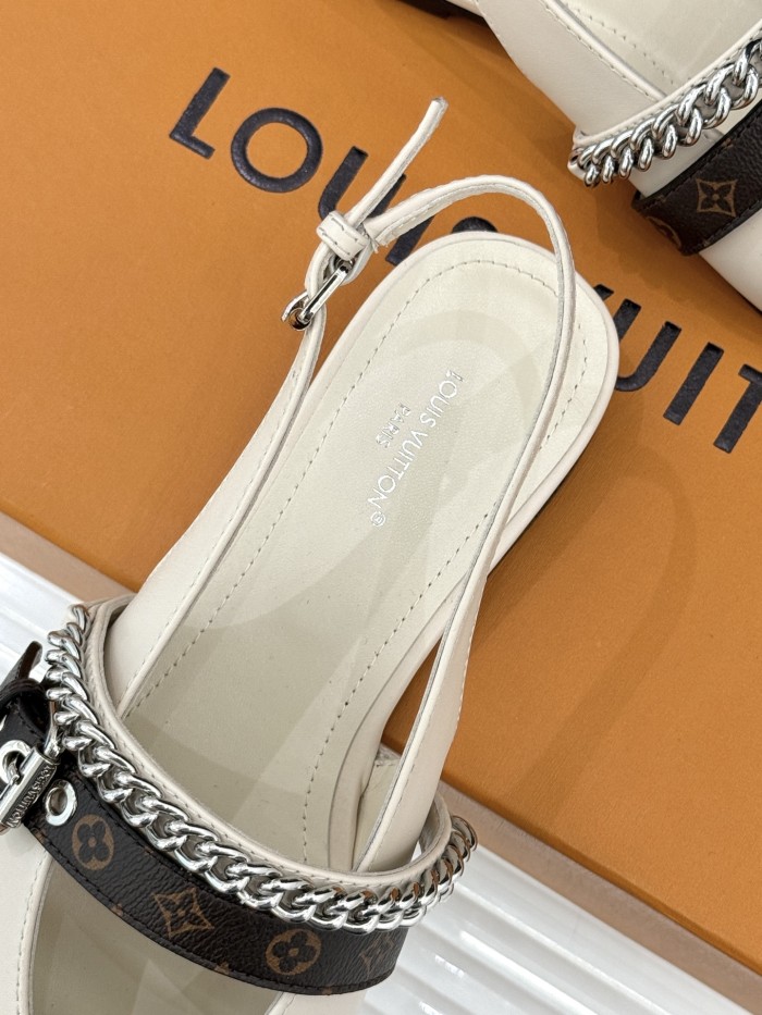 LV shoes 040 XM053