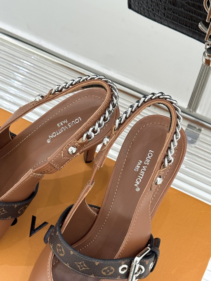 LV shoes 038 XM053