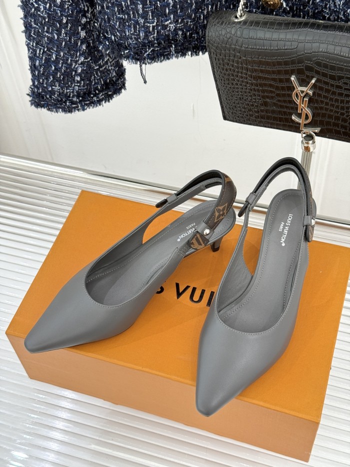 LV shoes 034 XM063