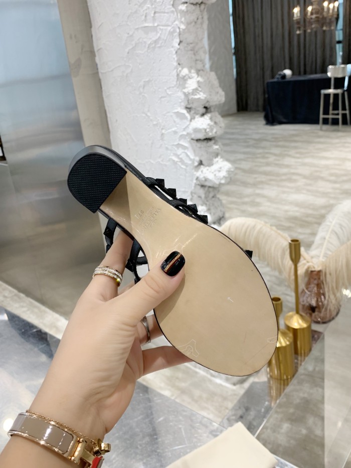 Valentino shoes 029 XM062