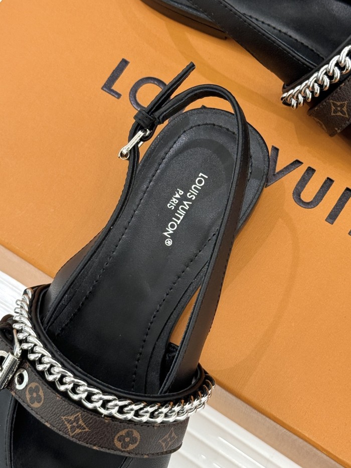LV shoes 040 XM053