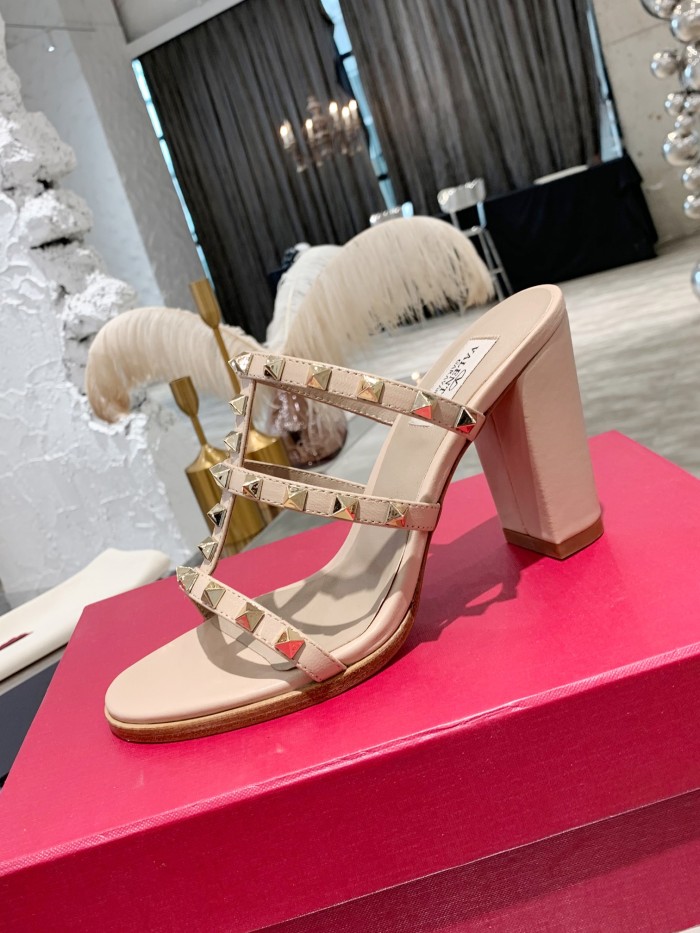 Valentino shoes 029 XM062