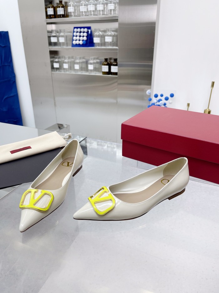 Valentino shoes 022 XM003