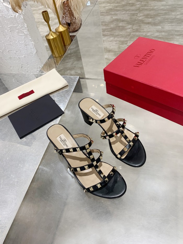 Valentino shoes 030 XM062