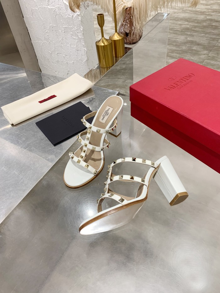 Valentino shoes 029 XM062