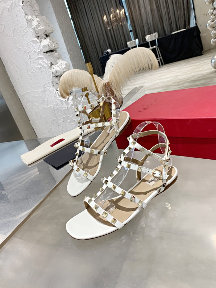 Valentino shoes 028 XM072