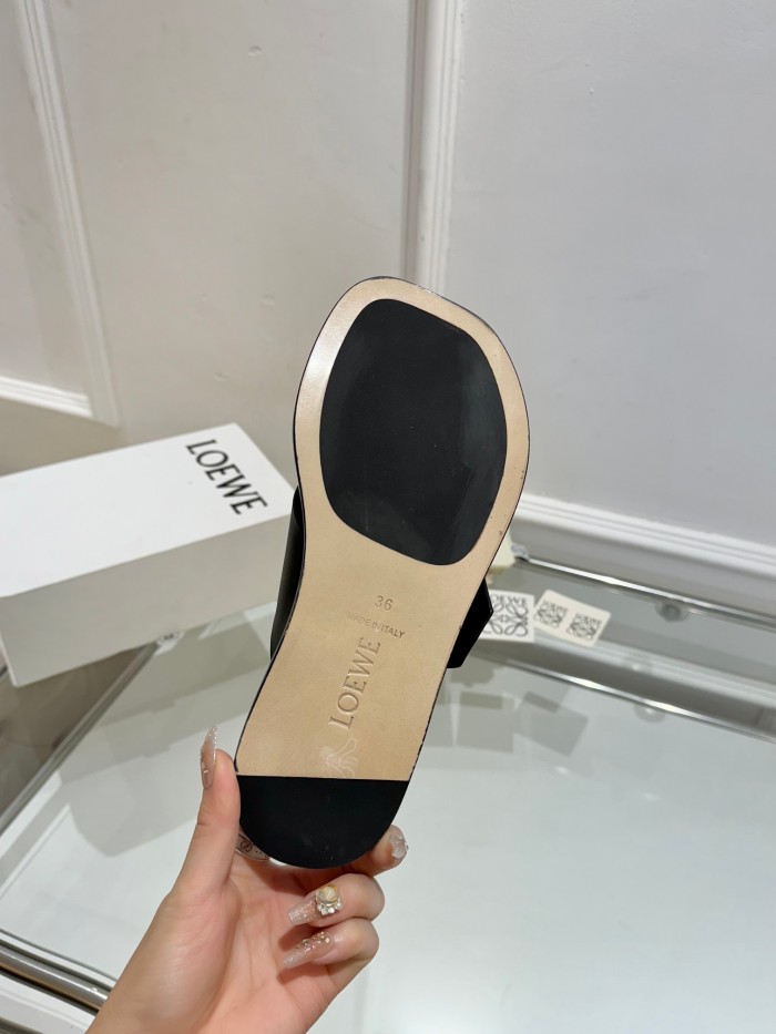 Loewe shoes 023 XM062