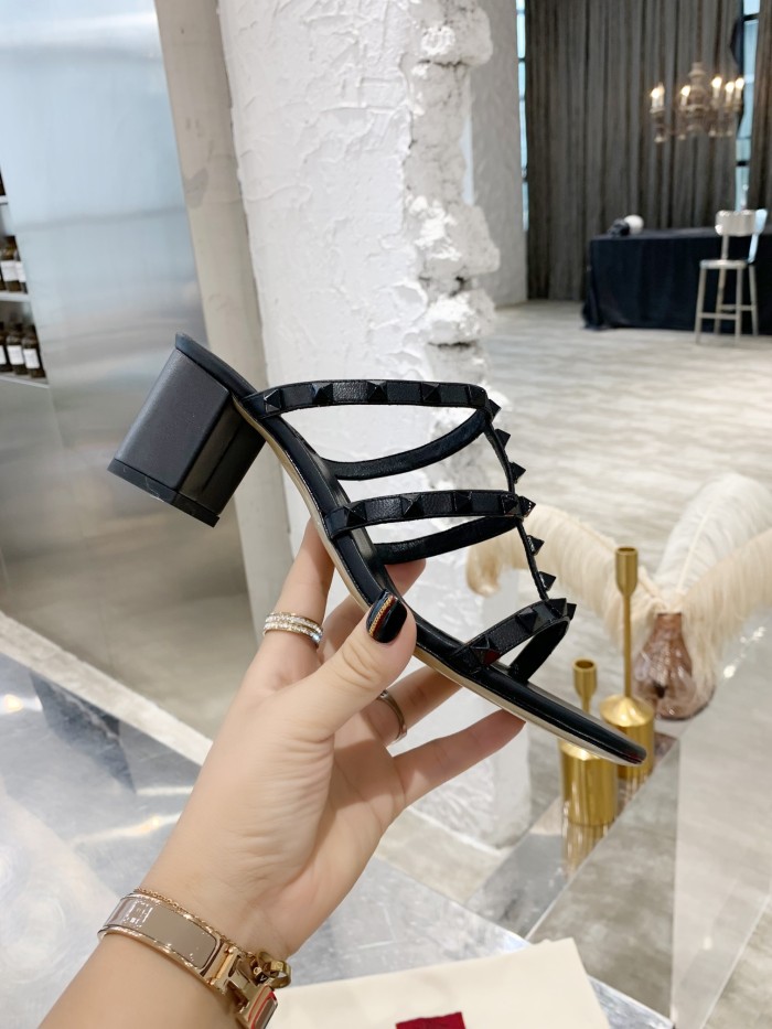 Valentino shoes 030 XM062