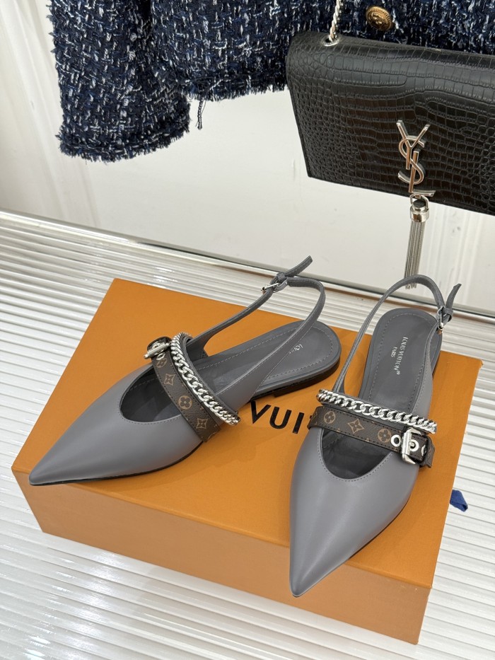 LV shoes 040 XM053