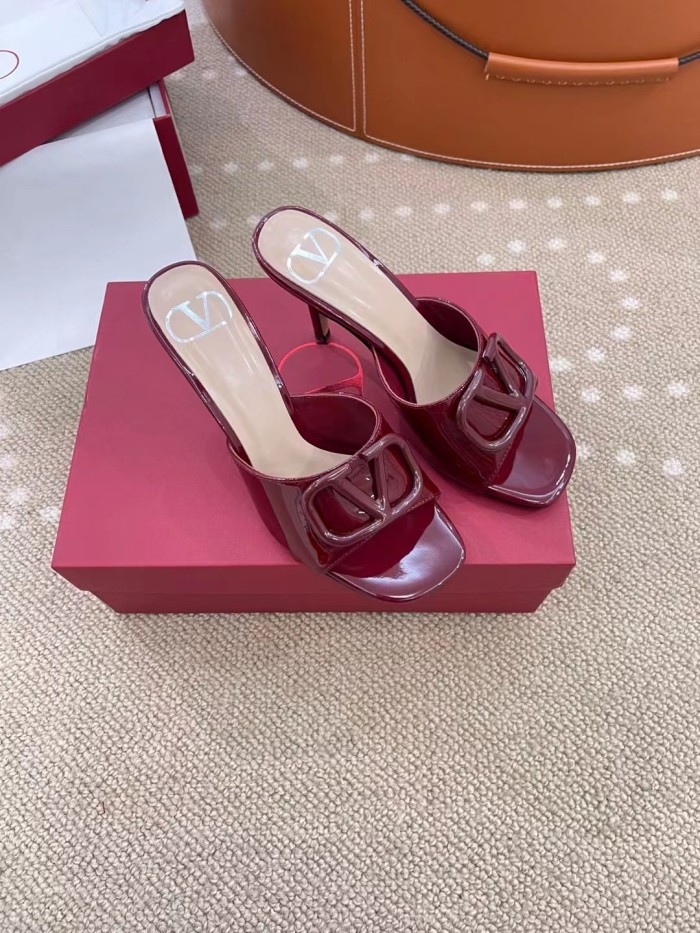 Valentino shoes 032 XM072