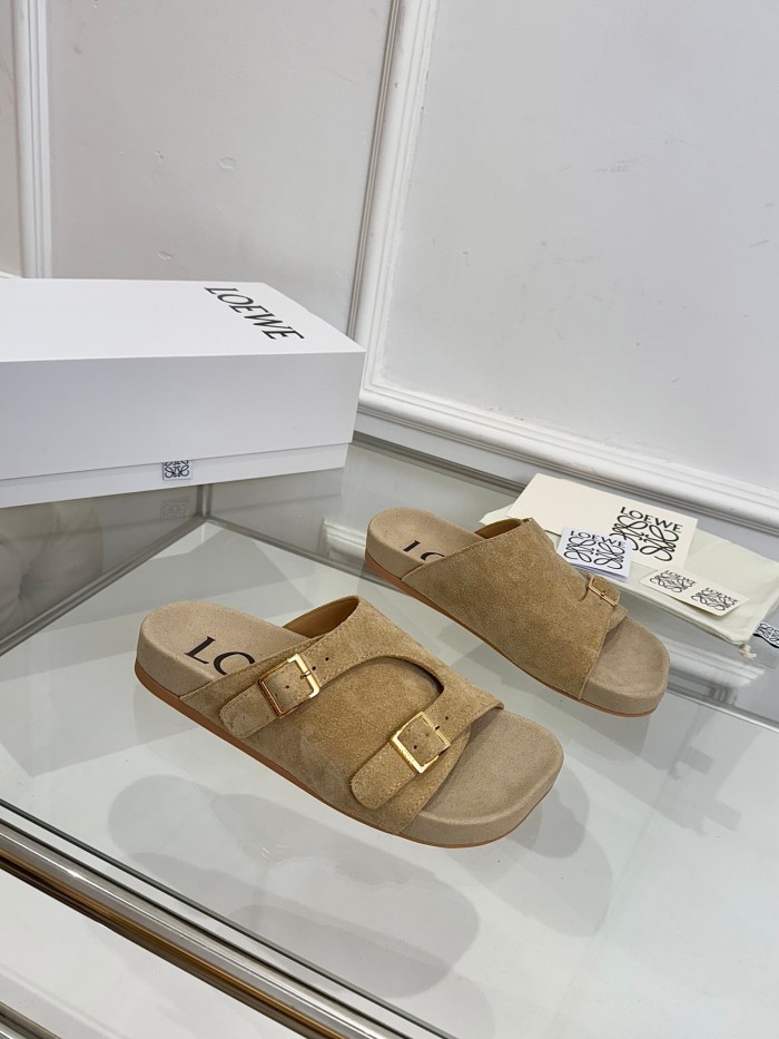 Loewe shoes 022 XM012