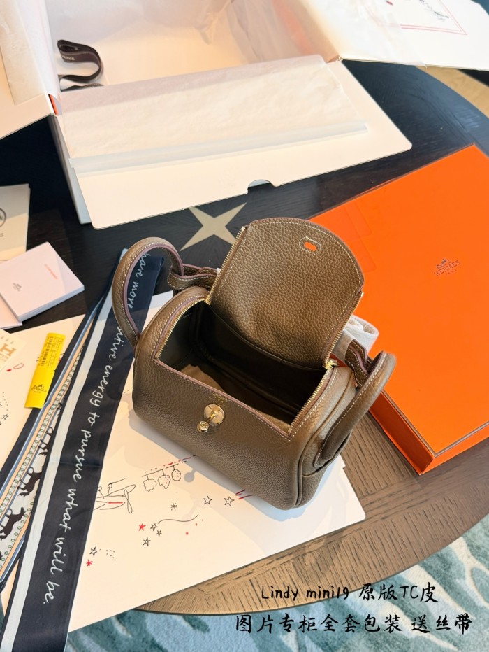 Hermes Lindy19 Bag 017 DB542 19cm