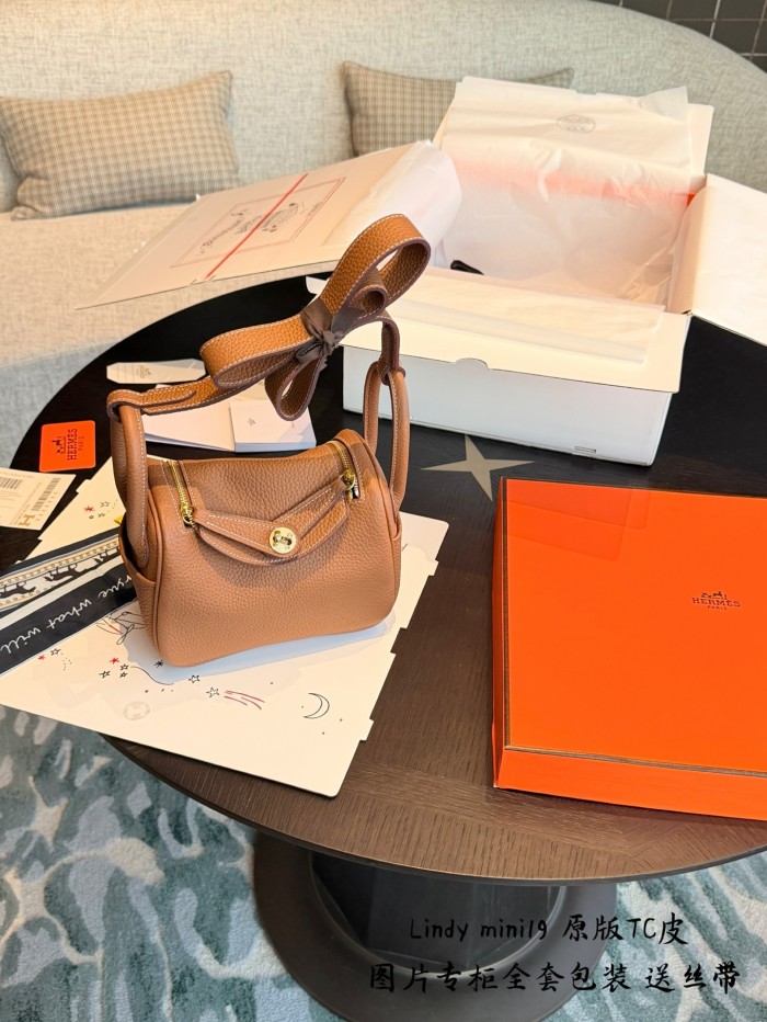 Hermes Lindy19 Bag 017 DB542 19cm